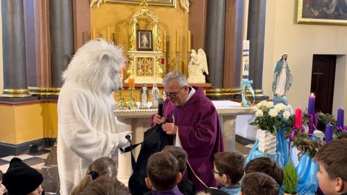 593120400 1267537925415438 4768230094553033179 n