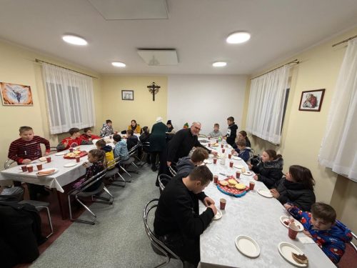 593883357 1269856615183569 2512096685180718091 n