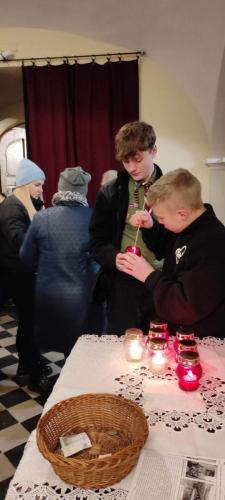 320430589-1589207071515327-5914831826593824313-n-2500-1600-80